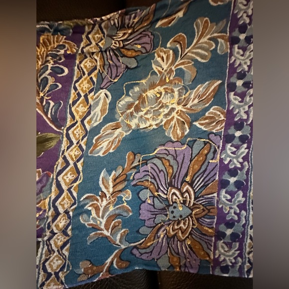 Silk Scarf with Hand Painted Gold - Picture 12 of 12